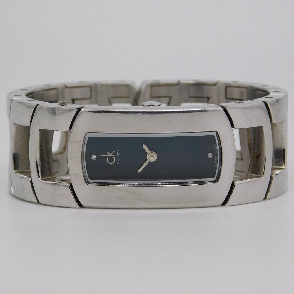 Calvin Klein K3Y 2S1 Swiss Made Quartz Analog Women's Watch New Battery